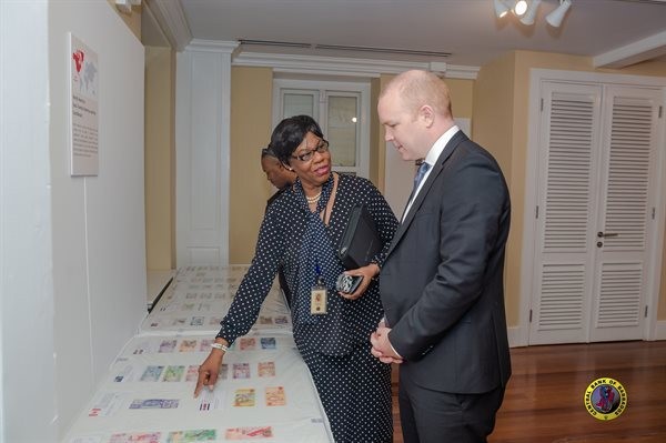 Barbadians Exposed to Foreign Cultures Through Currency